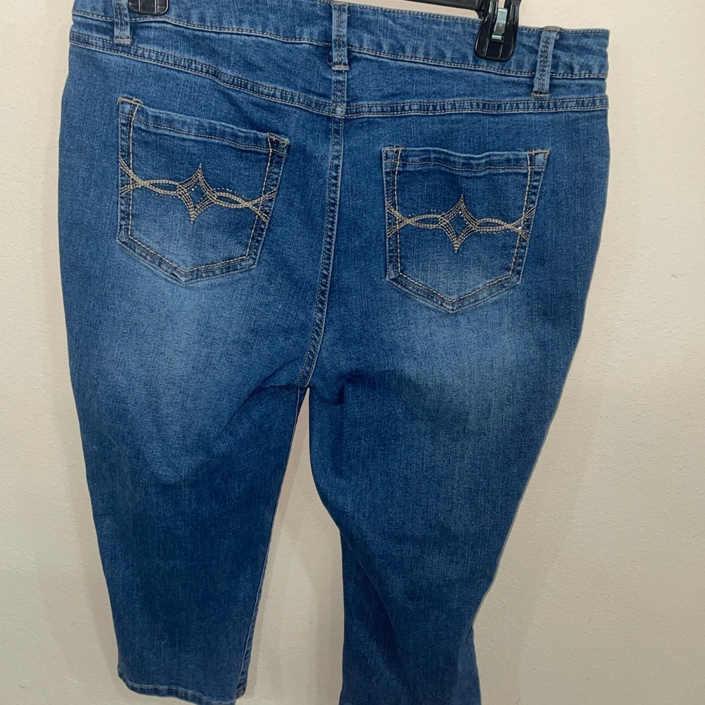 D.jeans women’s Capri size 14